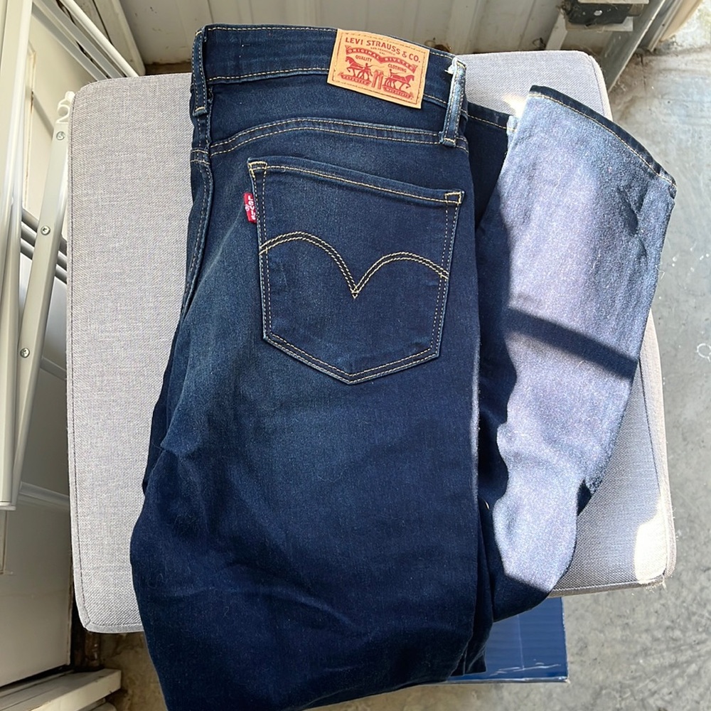 Levis girls jeans- dark
